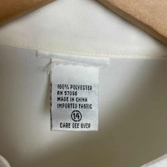 Vintage 80s Embroidered Blouse Medium White Edwardian Romantic Pearl Buttons - Picture 5 of 8